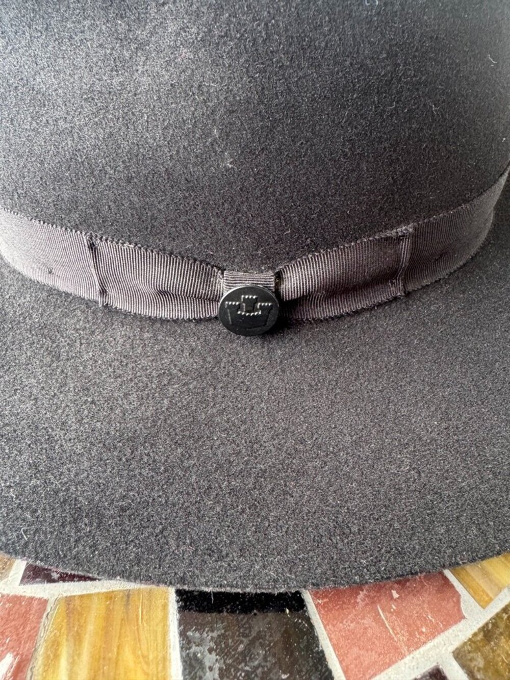 Goorin Bros BLACK FEDORA HAT Classic Style - Picture 3 of 5